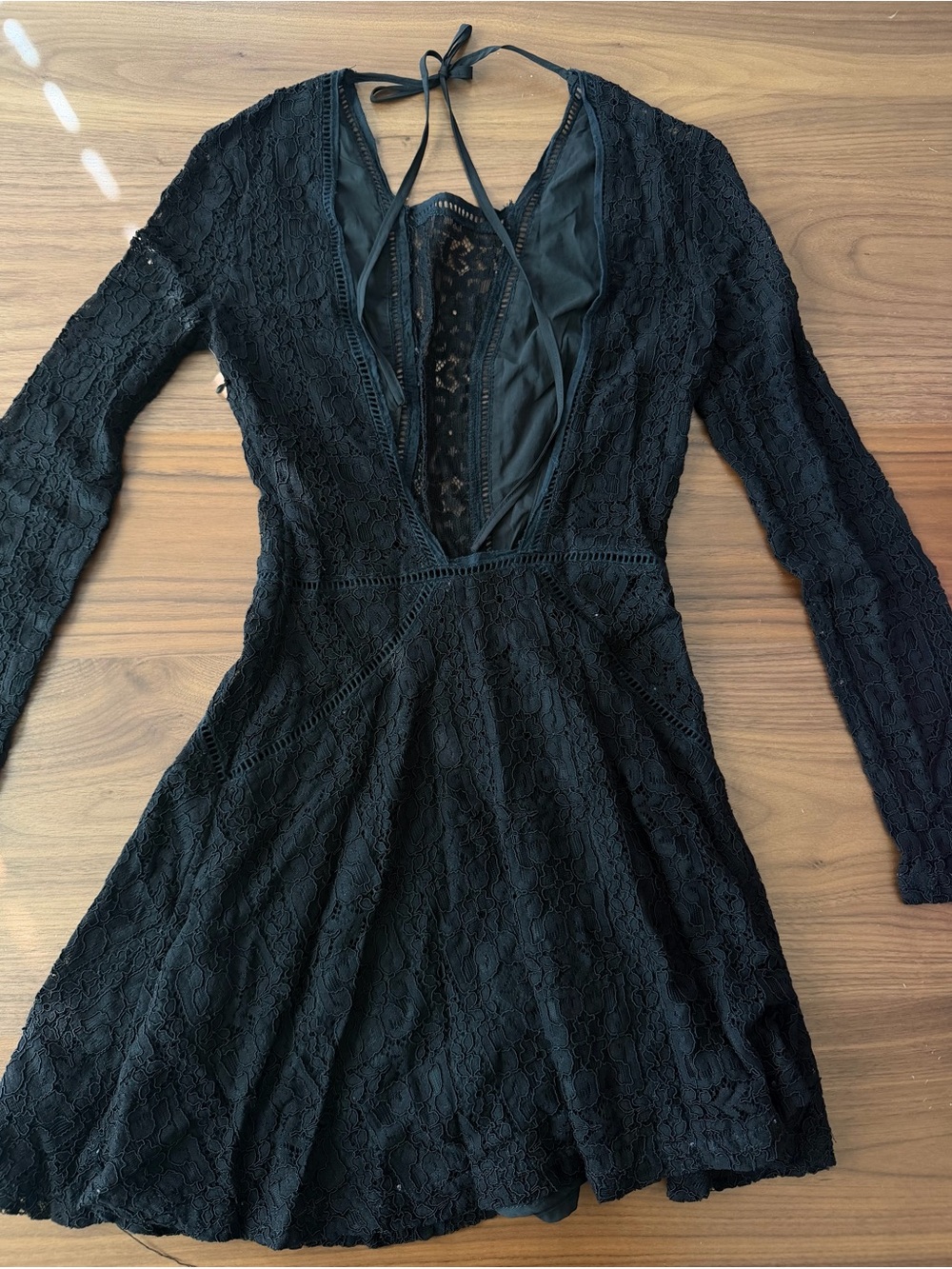 Tobi Long-Sleeve Black Lace Fit-and-Flare Dress - Picture 5 of 6